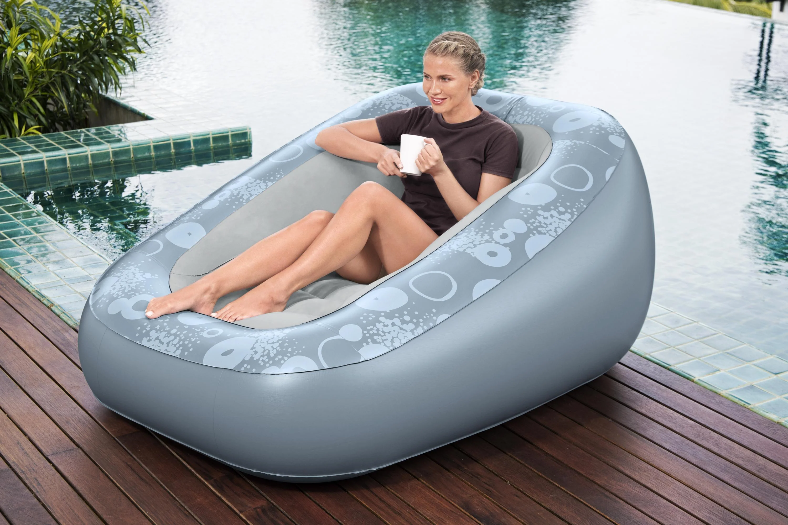 (75096) Bestway® 65" x 50" x 30"/1.52m x 1.27m x 76cmComfi Cube Deluxe Lounger - Image 2