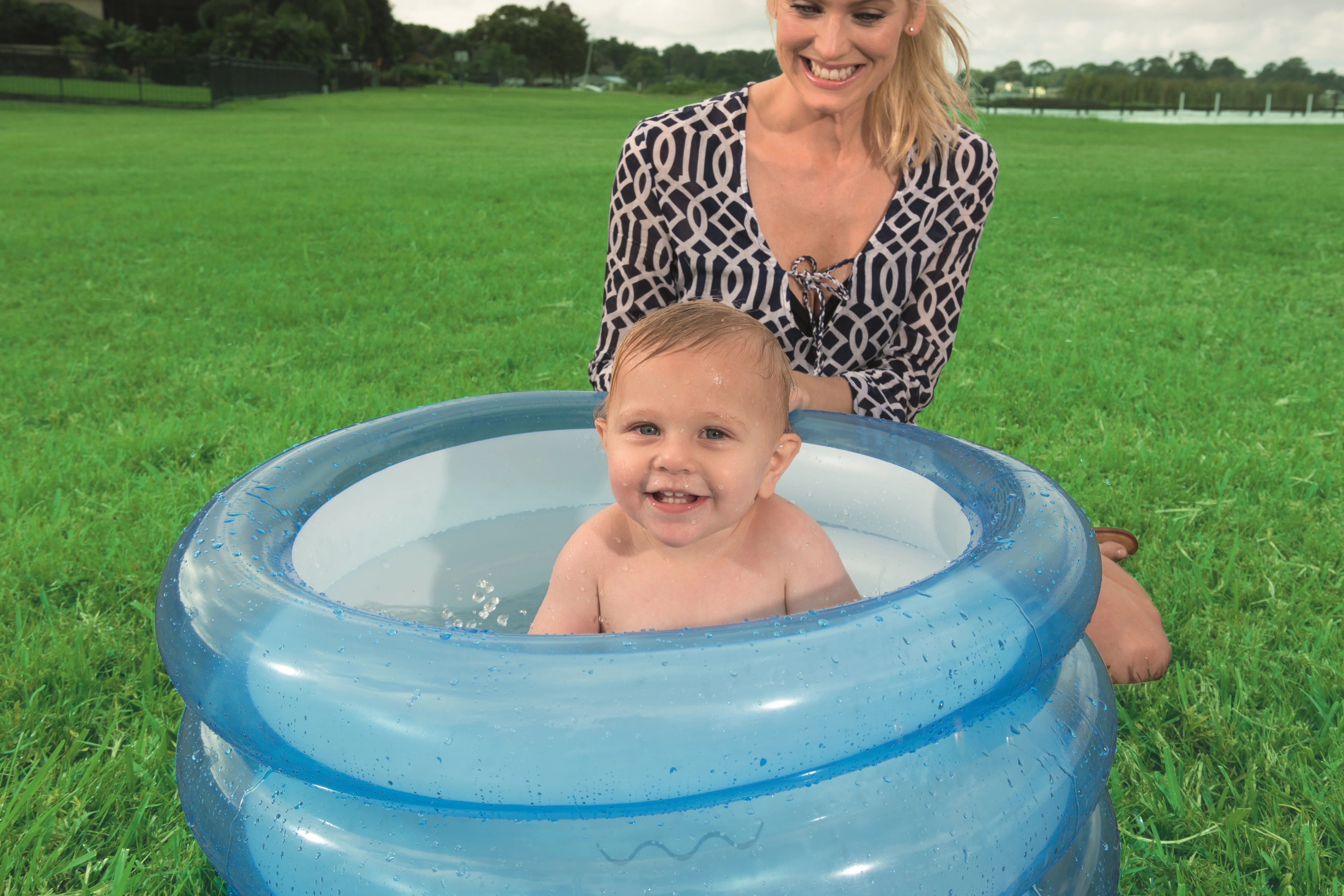 Bestway® (51033) Kiddie Swimming Pool For Kids Φ27.5" x H12"/Φ2.2Foot x H30cm - Image 3