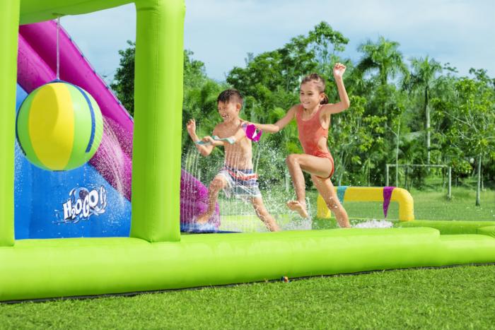 Bestway (53387)  23'4" x 10'2" x 8'8" Splash Course Mega Water Park Jumper And Slider For Kids - Image 6