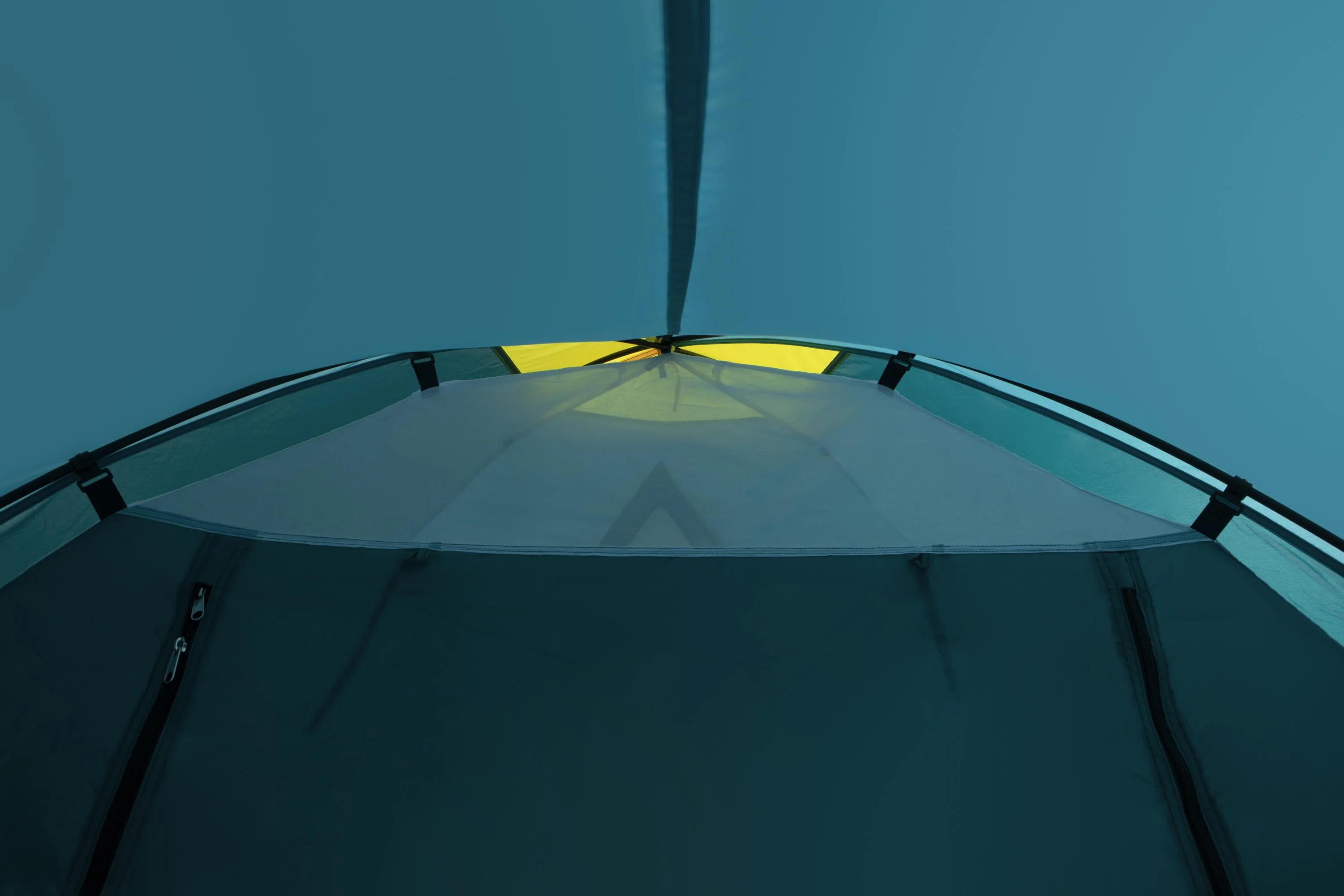 Bestway (68091)Activeridge 4 Tent(6'11"+39")x7'10"x51"/(2.10m+1.00m)x2.40mx1.30m - Image 2