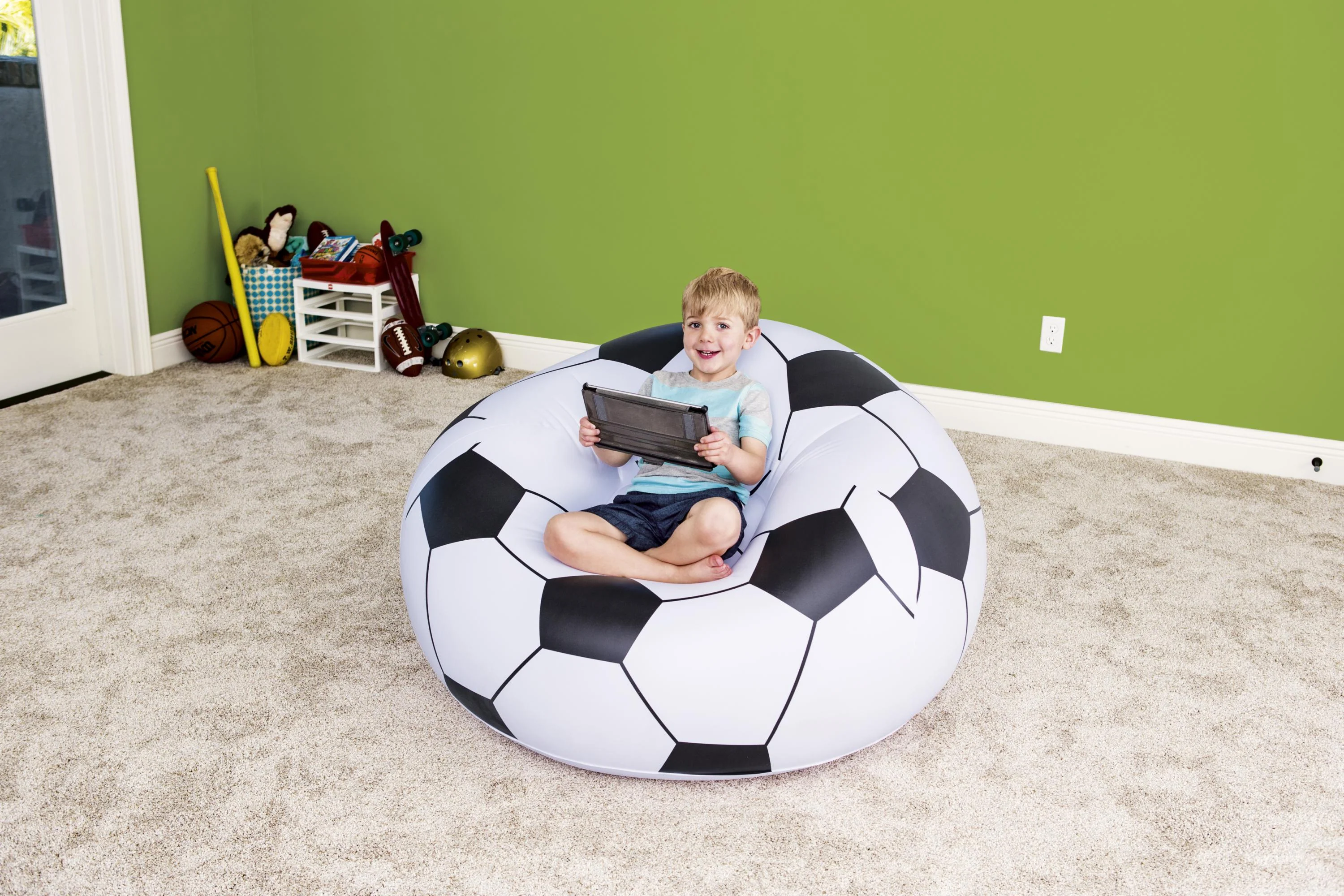 Bestway (75010) Beanless Soccer Ball Chair 45" x 44" x 26"/ 3.7 ft x 3.6 ft x 2.1 ft - Image 3