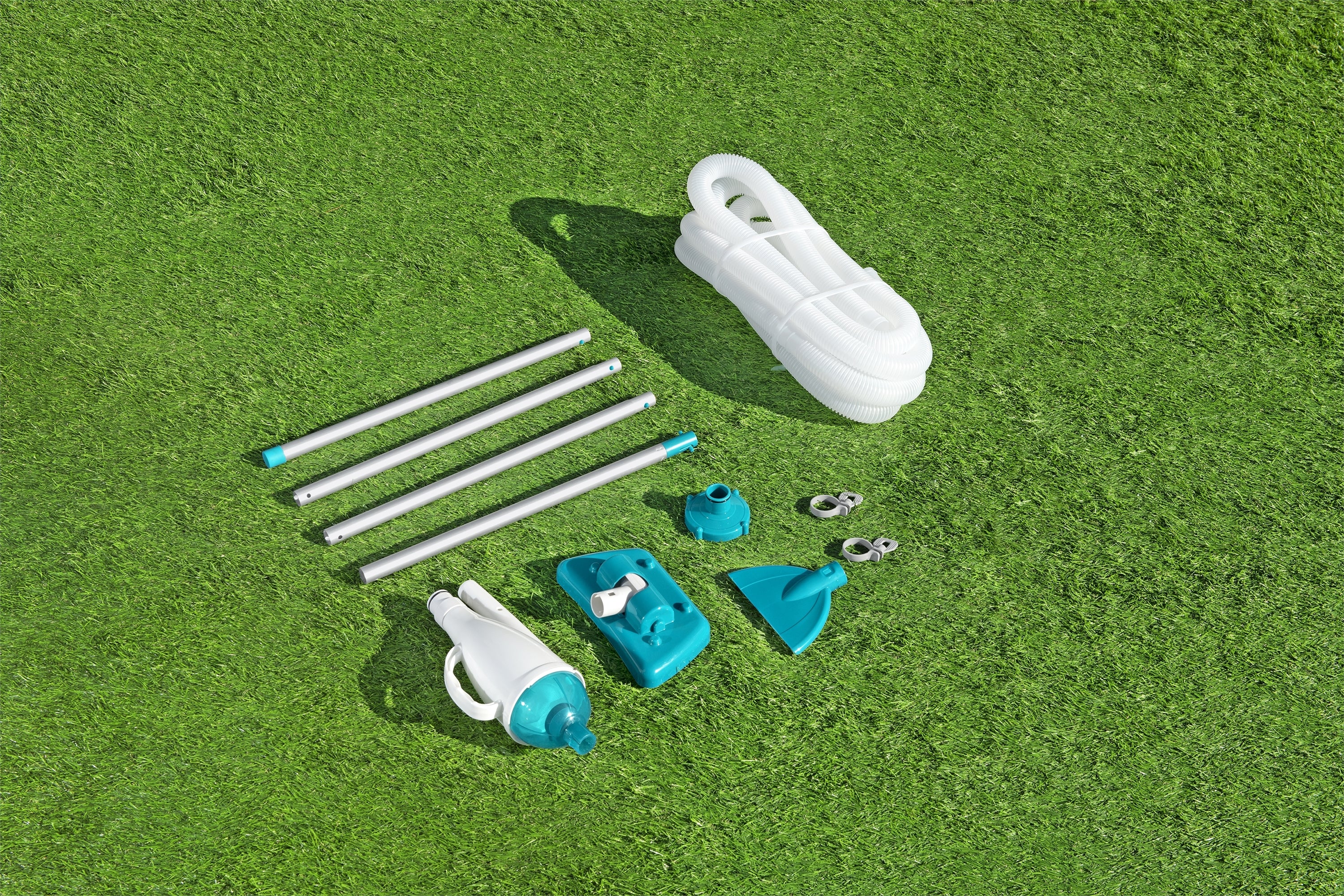 Bestway(58212) AquaPristine™ Above Ground Pool Vacuum - Image 2