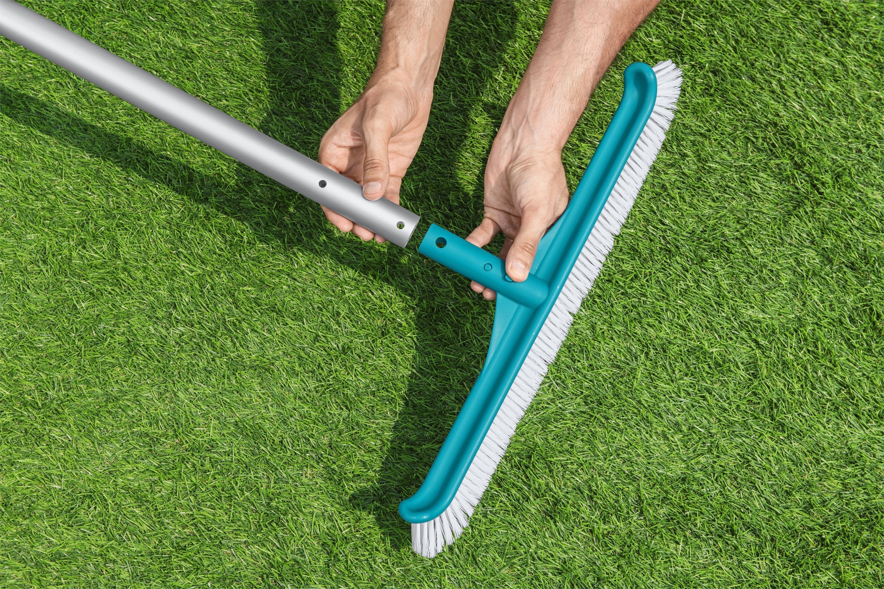 Bestway(58280) AquaBroom™ Pool Brush Head - Image 3