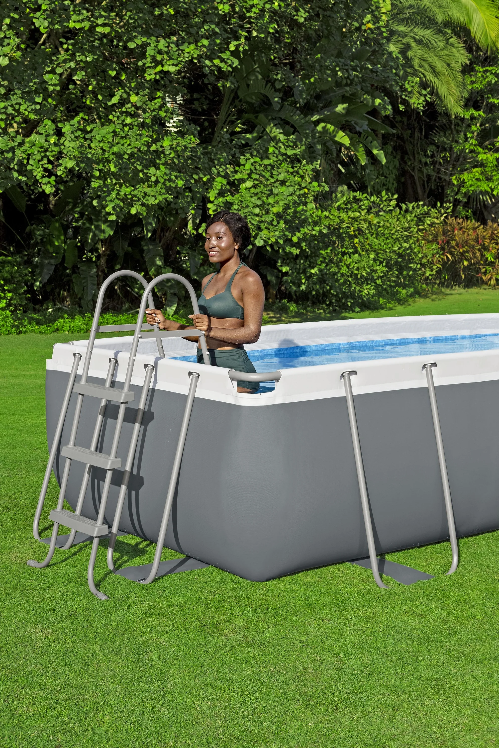 Bestway 56442 Power Steel® 13'3" x 6'7" x 39.5"/4.04m x 2.01m x 1.00m Rectangular PVC swimming Pool - Image 12